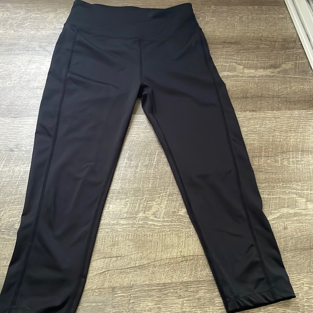 High waisted Orangetheory black leggings